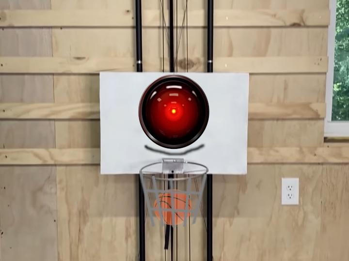 never-miss-basketball-robot