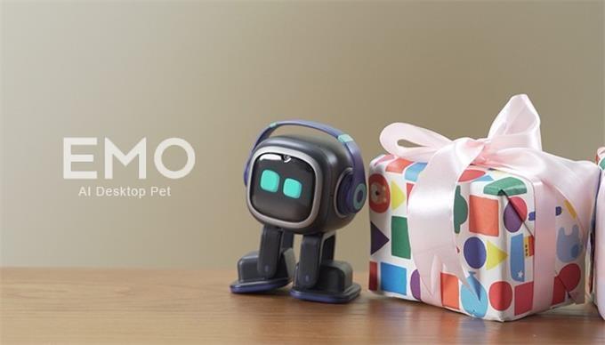 Emo - Your personal companion robot 